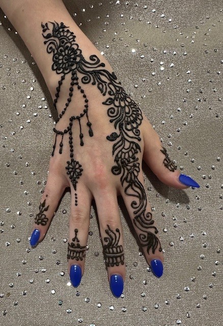 Henna for Body design 7