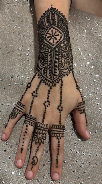 Henna for Body design 8